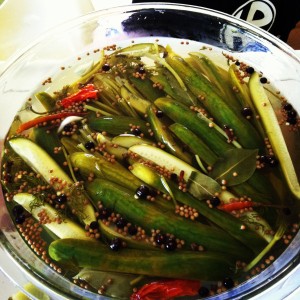 2 Day Refrigerator Dill Pickles